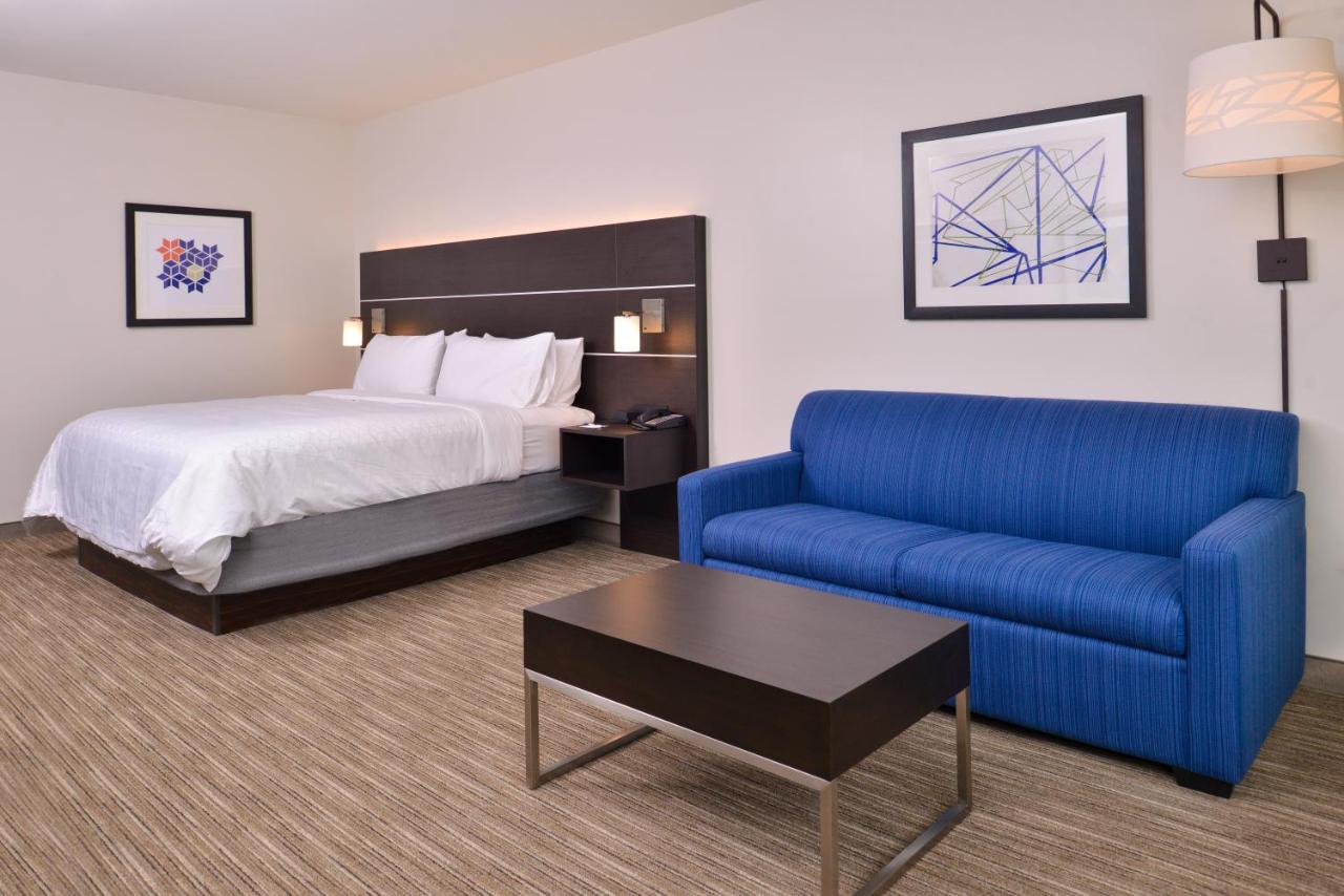 Holiday Inn Express & Suites - Mall Of America - Msp Airport By Ihg Bloomington Exterior photo